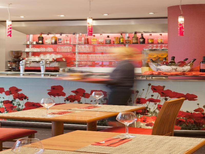 Ibis Barcelona Aeropuerto Hotel *