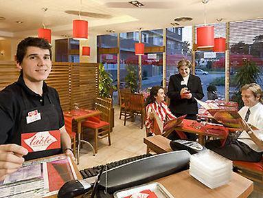 Ibis Barcelona Aeropuerto * Viladecáns