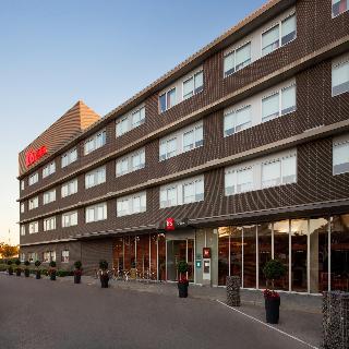 Ibis Barcelona Aeropuerto Hotel *